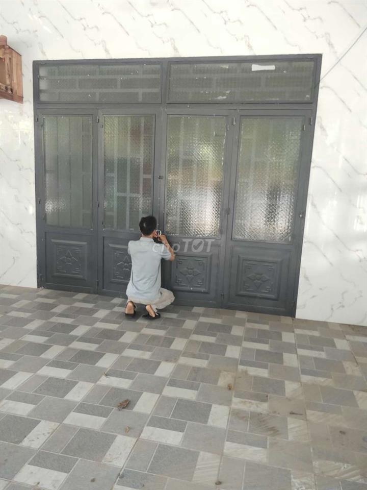 Cho thuê nhà mặt tiền