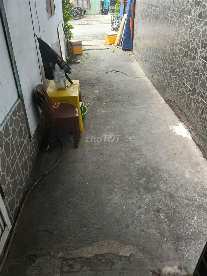 Chính chủ cần bán nhà cấp 4 hẻm sát Phạm Văn Đồng