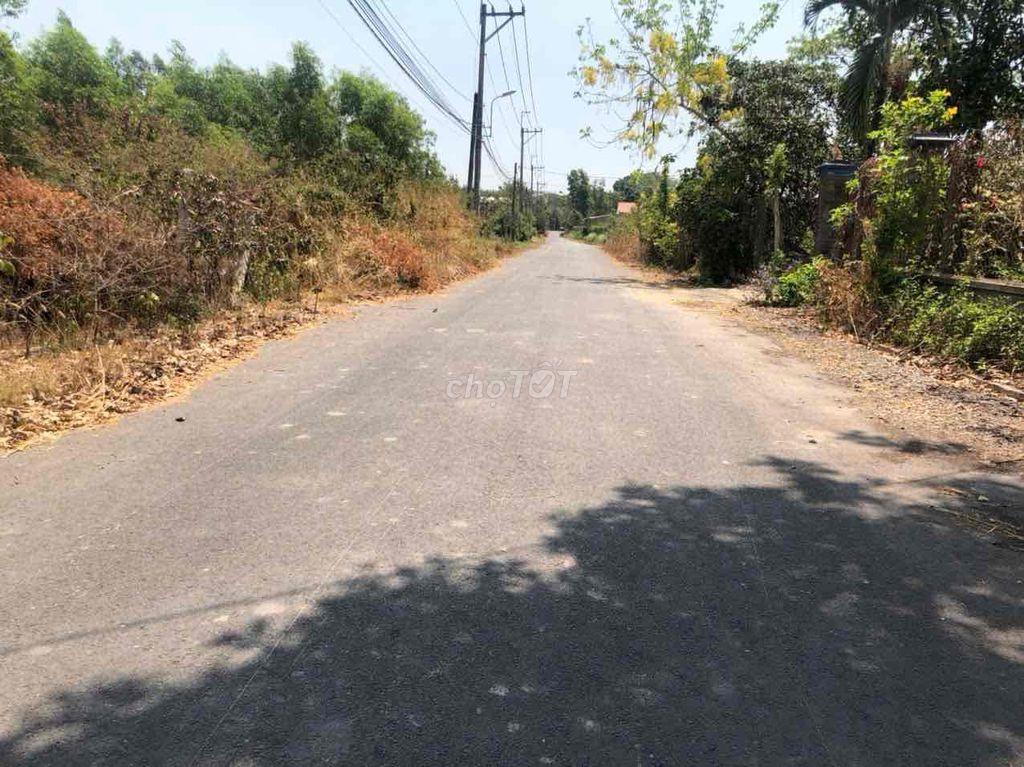 đât 40m ngang 300 thổ