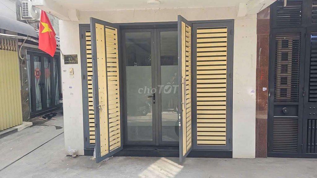 Cho thuê tiệm spa thiết bị đầy đủ ở Quận 1