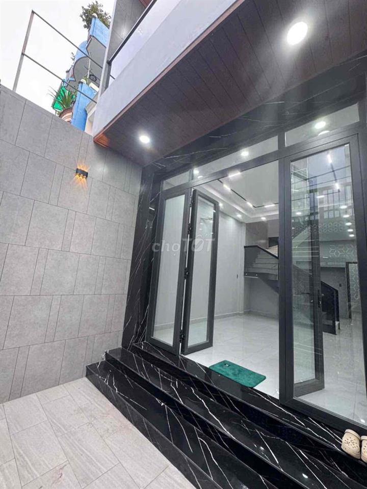 Chính chủ cần bán nhà hẻm 32 Ông Ích Khiêm Q11