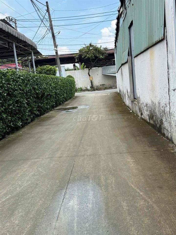 CẦN BÁN SĨ LẺ 7 LÔ ĐẤT  Nguyễn văn bứa 1/ lê thị kim