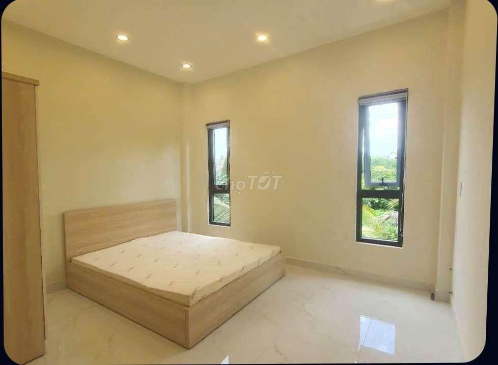 Nhà Phố Quốc Lộ 13 Giá RẺ 