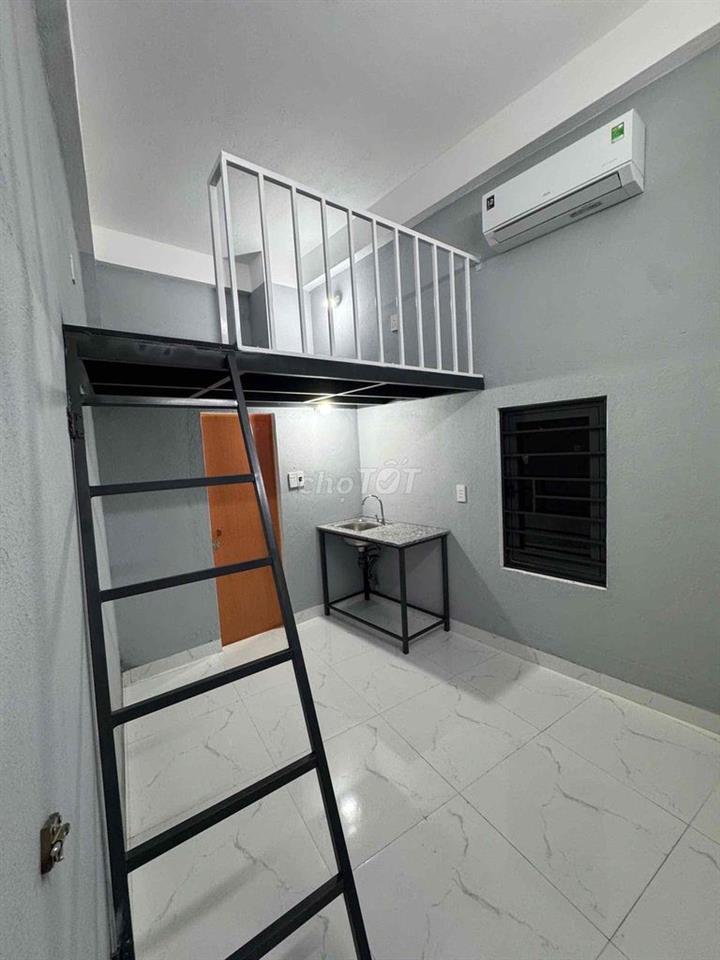 Trọ 2tr8 gần khu FPT