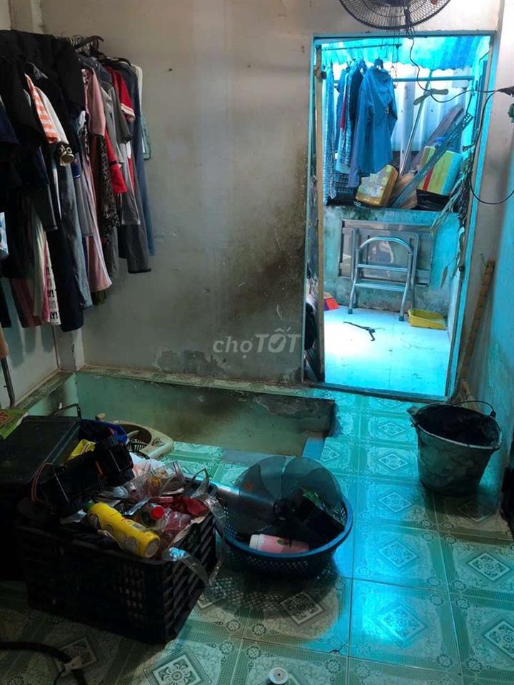 NHÀ GẦN CHUNG CƯ HIMLAM Q6