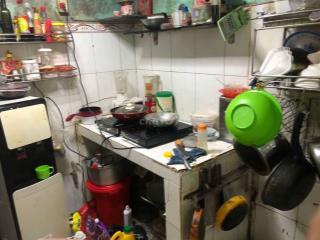 NHÀ GẦN CHUNG CƯ HIMLAM Q6