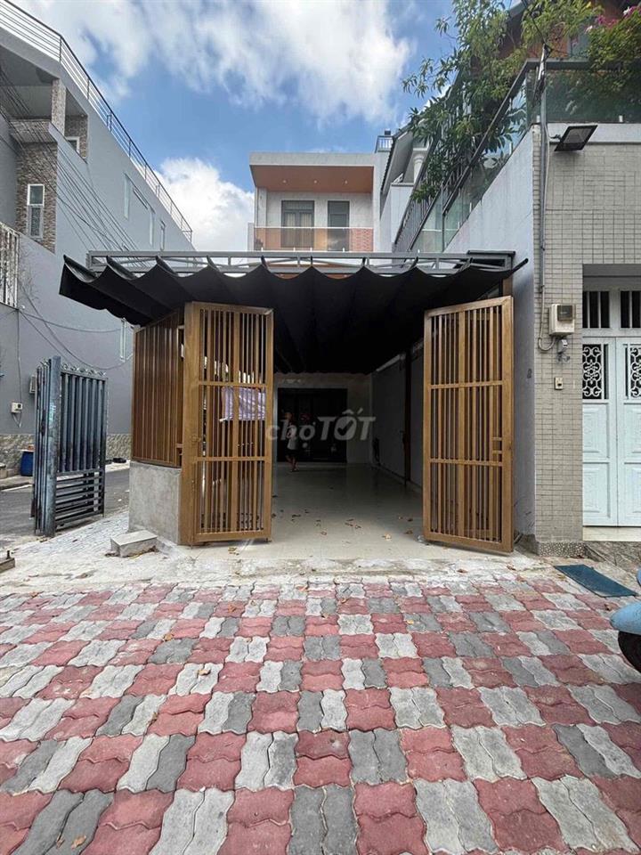 Cho thuê mặt bằng kinh doanh đường Linh Trung gần bệnh viện Thủ Đức