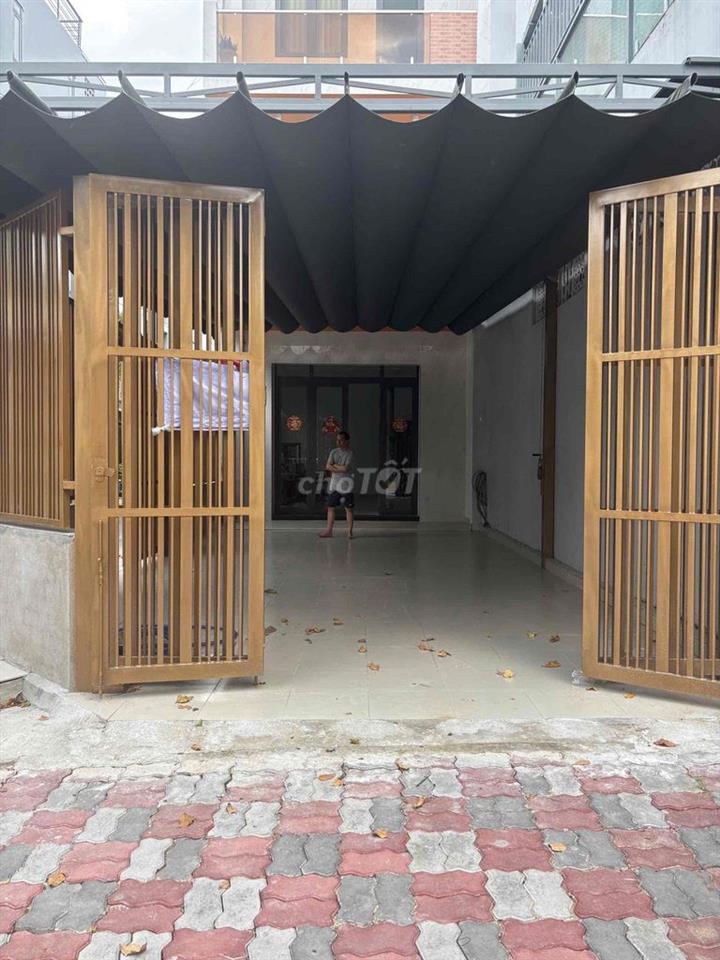 Cho thuê mặt bằng kinh doanh đường Linh Trung gần bệnh viện Thủ Đức