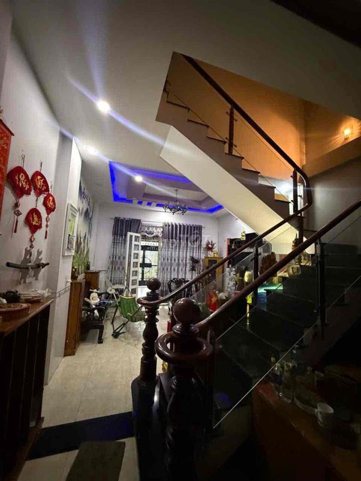 BÁN NHÀ VỀ QUÊ