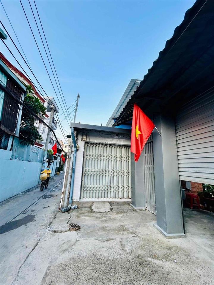 cho thuê mặt bằng mặt tiền hẻm 479 cách quốc lộ 13 khoảng 10m