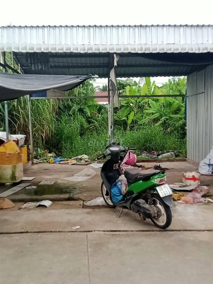 Đất gần chợ