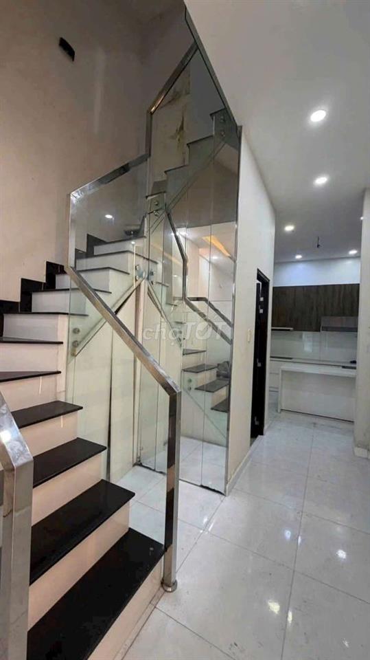 🔥 NHÀ BÁN 🏡 Bán nhà đẹp mới thoáng đường Phạm Thế Hiển P4 Q8
