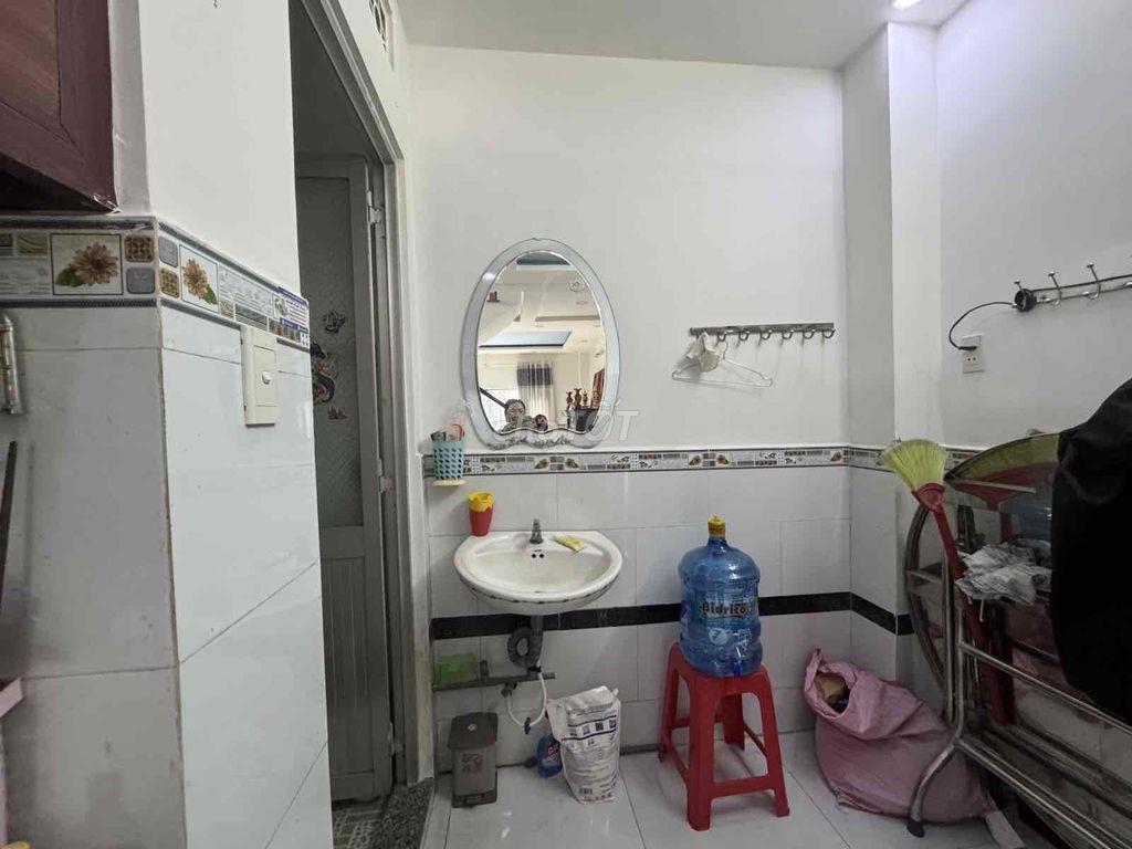 NHÀ ĐẸP 2 TẦNG – HOÀN CÔNG ĐẦY ĐỦ NGAY HIỆP BÌNH – 42m² – 2 PN, 2