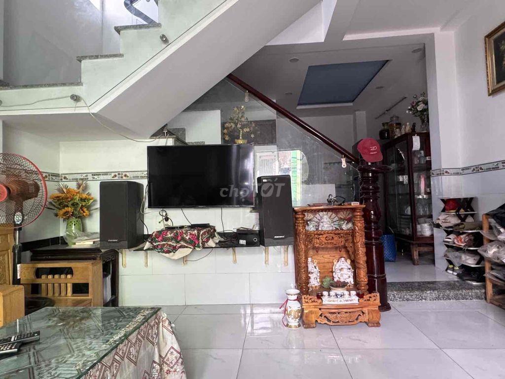 NHÀ ĐẸP 2 TẦNG – HOÀN CÔNG ĐẦY ĐỦ NGAY HIỆP BÌNH – 42m² – 2 PN, 2