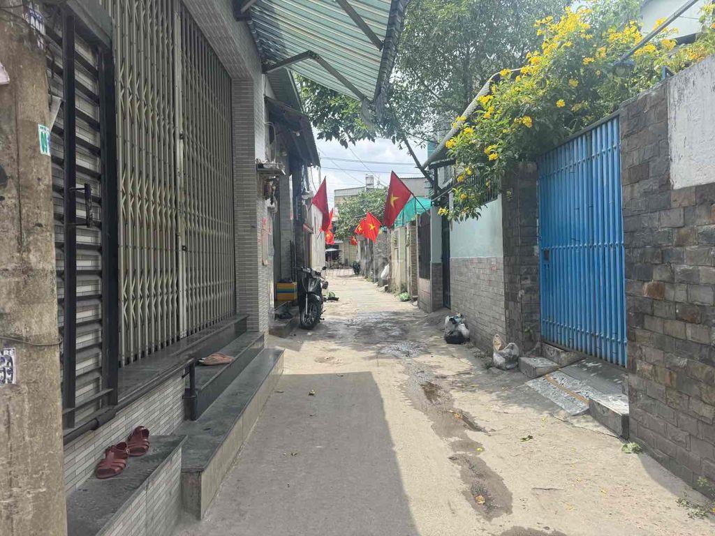 ĐỐI DIỆN VẠN PHÚC CITY - 2 TẦNG - HOÀN CÔNG