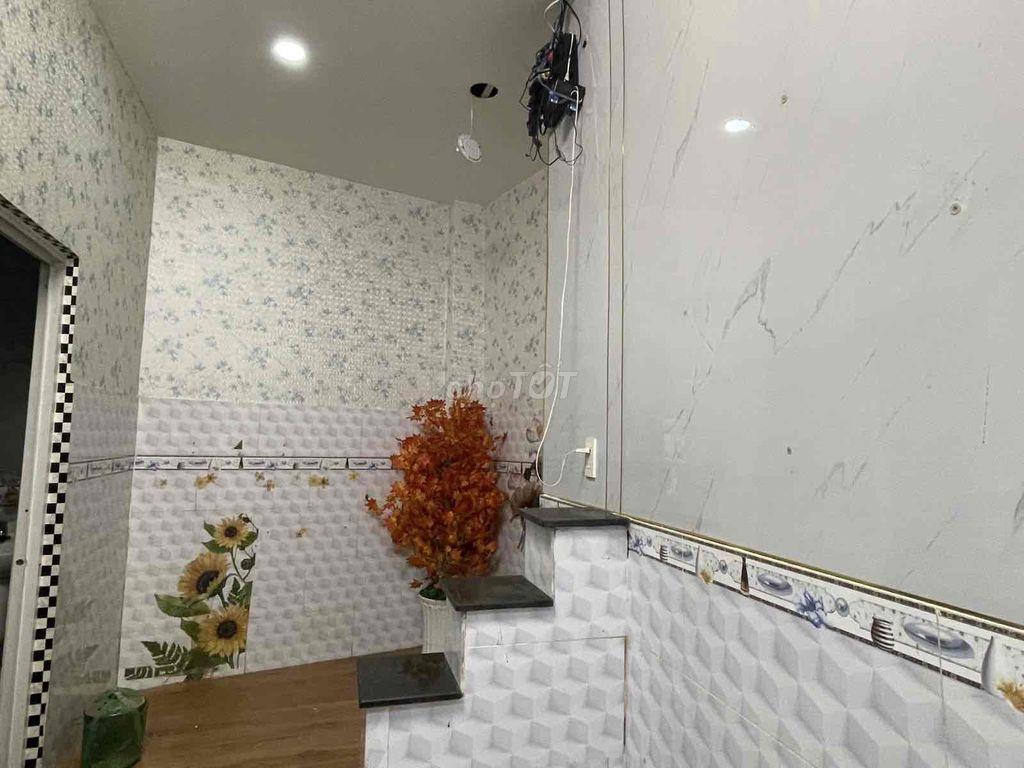 NHÀ 2 TẦNG - HOÀN CÔNG NGAY QUỐC LỘ 13