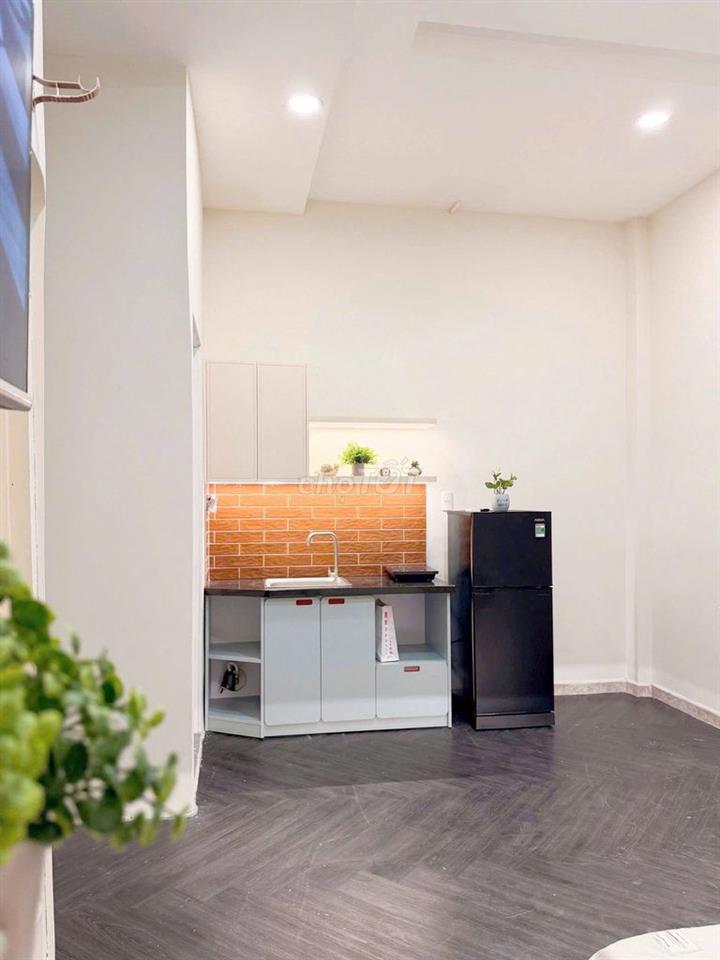 CHÍNH CHỦ CHO THUÊ NHANH STUDIO KHU CƯ XÁ TRẦN QUANG DIỆU