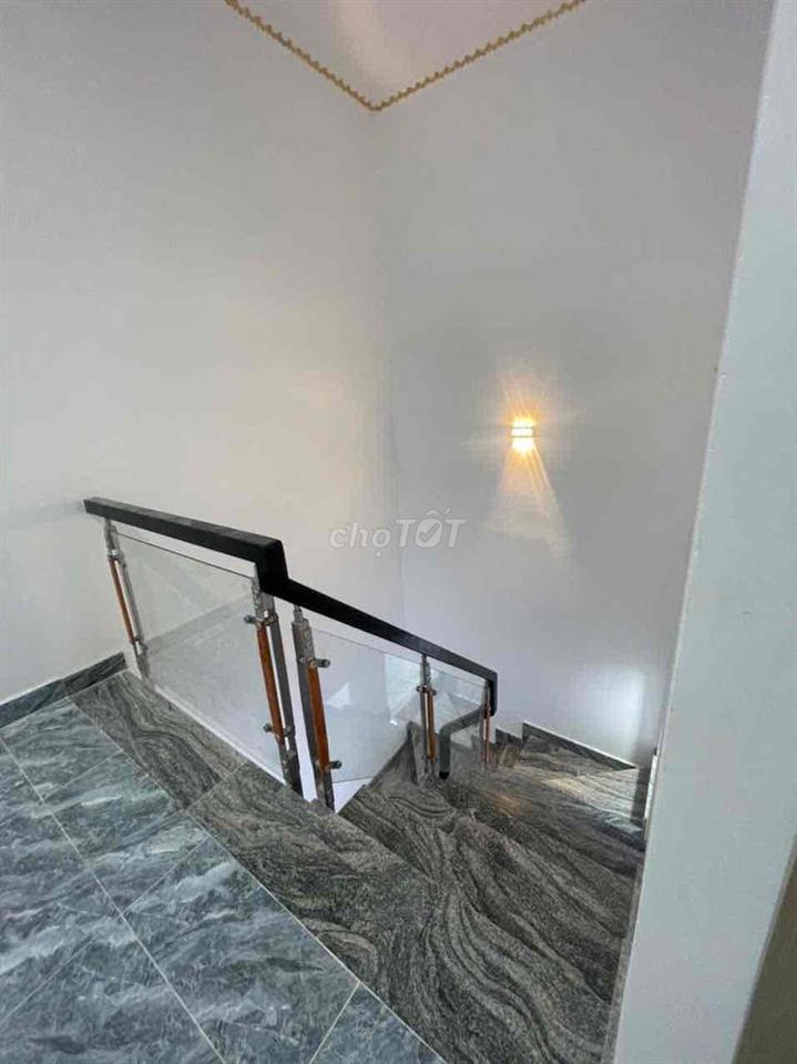 Nhà Bán đường 15  met Nhưa vỉa hè 12 met