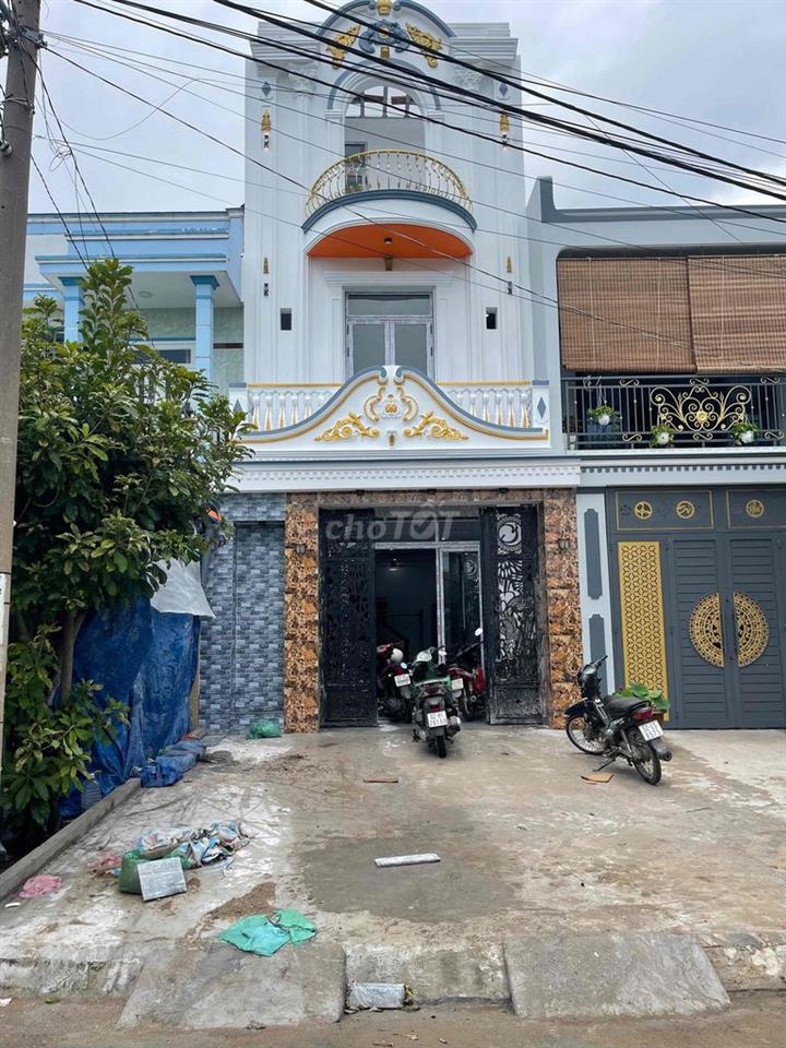 Nhà Bán đường 15  met Nhưa vỉa hè 12 met