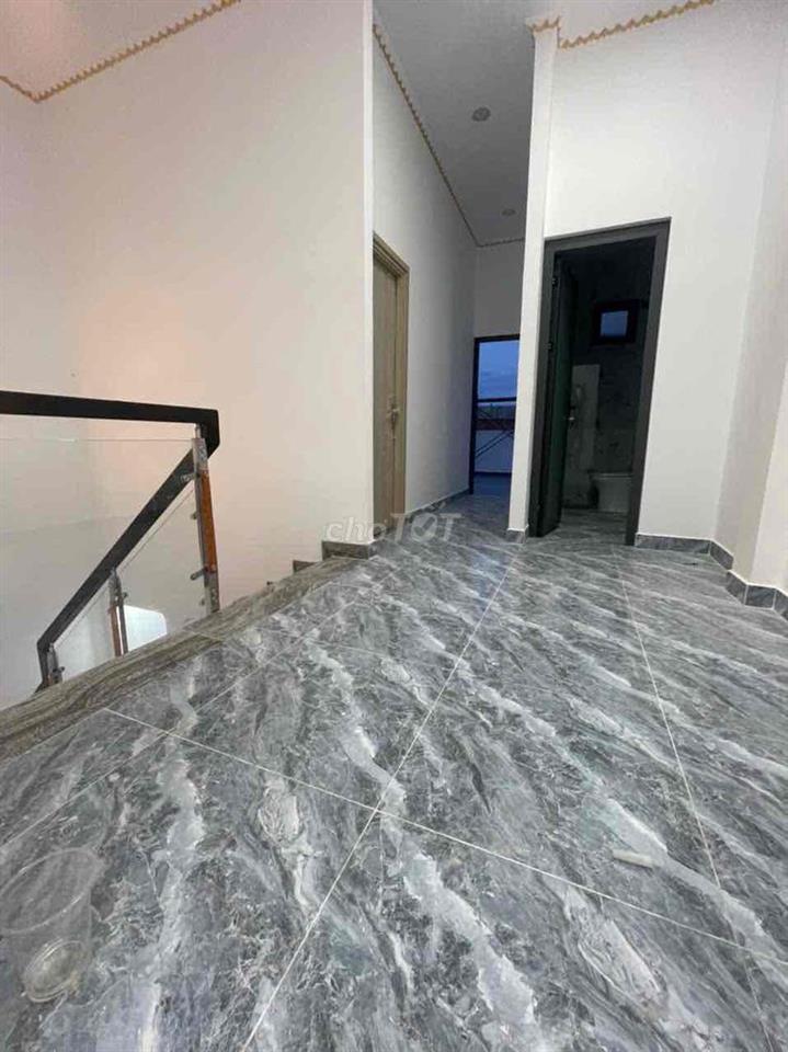 Nhà Bán đường 15  met Nhưa vỉa hè 12 met