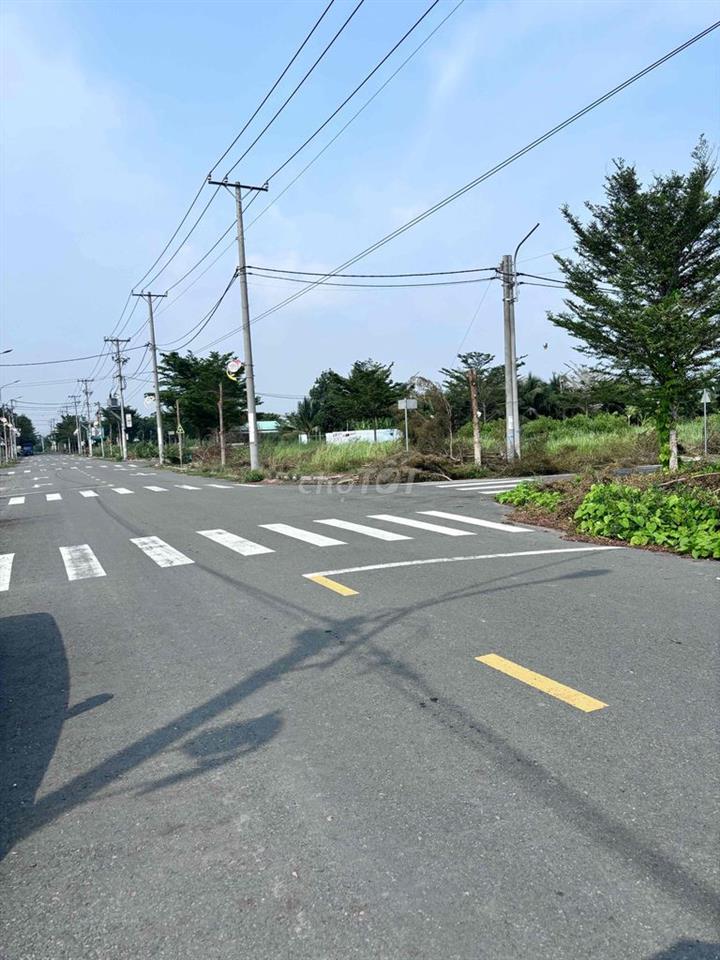 CHÍNH CHỦ BÁN ĐẤT LONG CANG CẦN ĐƯỚC 1TỶ2