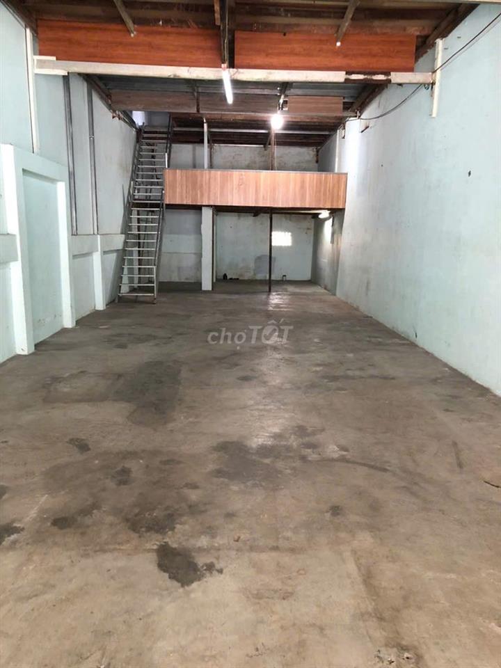 Cho thuê nhà 5 x 27, 1wc 2 gác, gác lửng và 1 gác lớn 