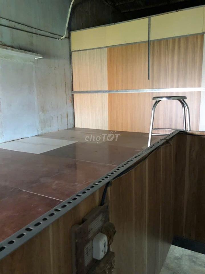 Cho thuê nhà 5 x 27, 1wc 2 gác, gác lửng và 1 gác lớn 