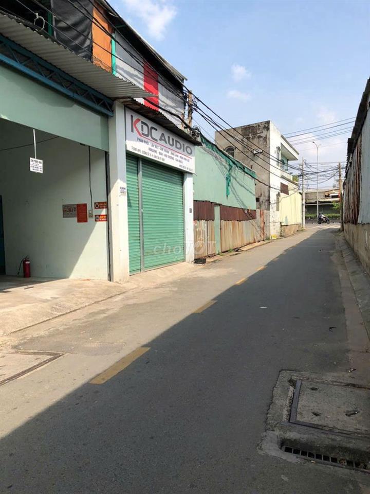 Cho thuê nhà 5 x 27, 1wc 2 gác, gác lửng và 1 gác lớn 
