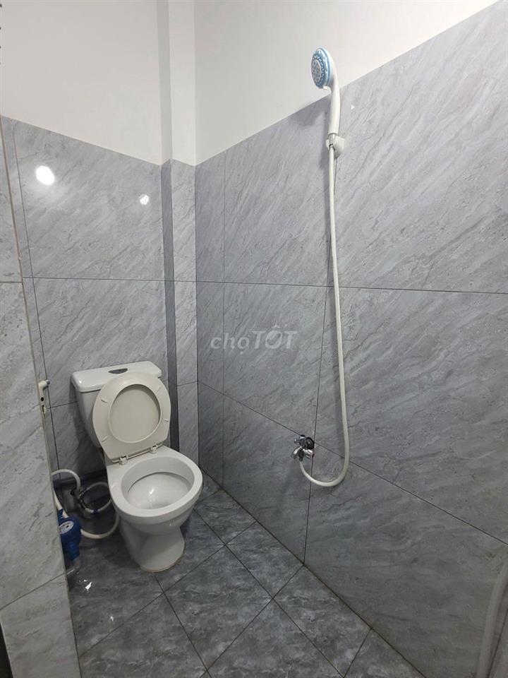 PHÒNG MỚI CỬA SỔ MÁY LẠNH GIÁ RẺ TÂN KỲ TÂN QUÝ GẦN DH CÔNG THƯƠNG
