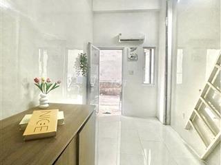 Cần tìm nữ ở ghép, nằm xác trường đại học Mở quận 6