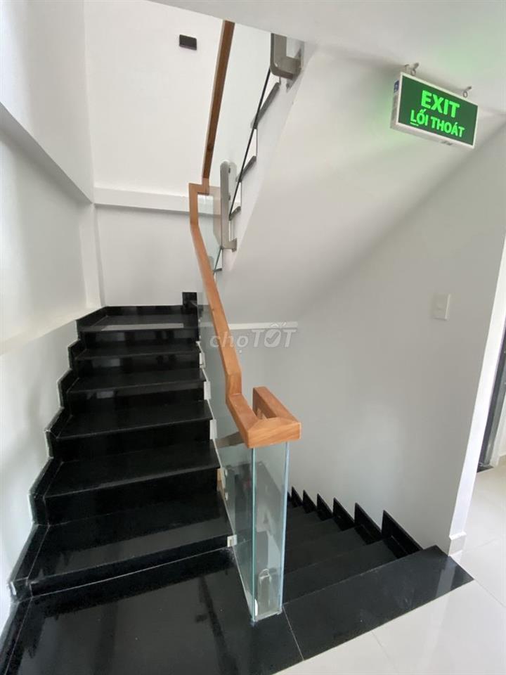CẦN CHO THUÊ NHÀ MẶT TIỀN NGUYÊN CĂN