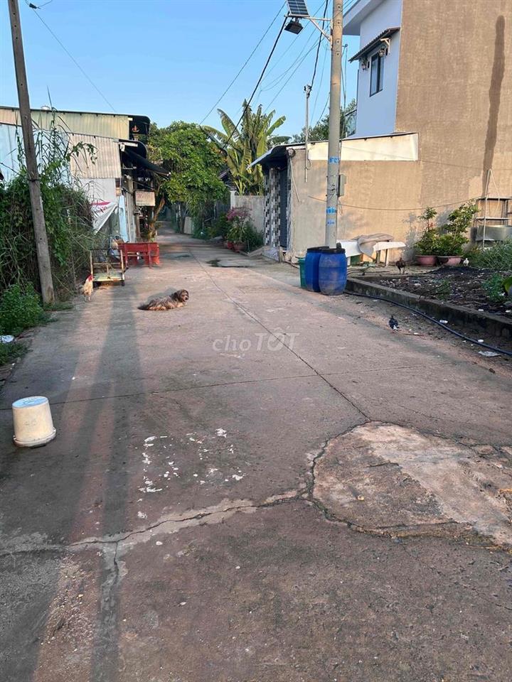 cần bán nhà xưởng nhỏ đan sử dụng
