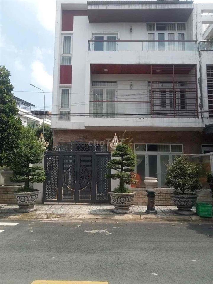 CHÍNH CHỦ BÁN BIỆT THỰ CĂN GÓC ĐẠT GIA GARDEN, HÓC MÔN – 194m² – 17,79