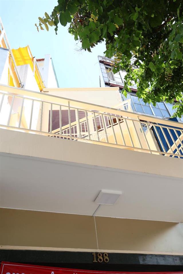Cho thuê mặt bằng ngay khu vực Quận 1 tấp lập 