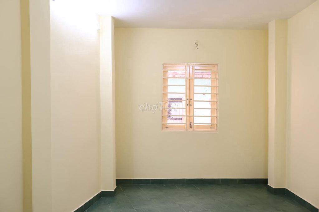 Cho thuê mặt bằng ngay khu vực Quận 1 tấp lập 