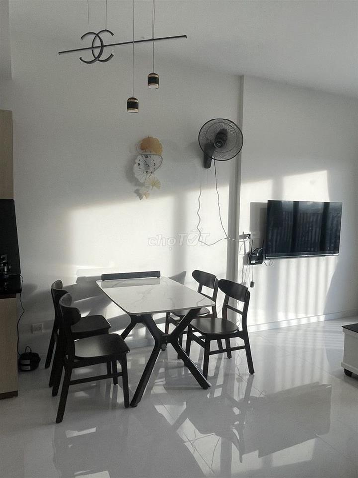 Cho Thuê Victoria Village siêu mới 