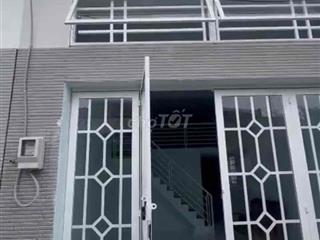 Cần bán gấp nhà xây mới