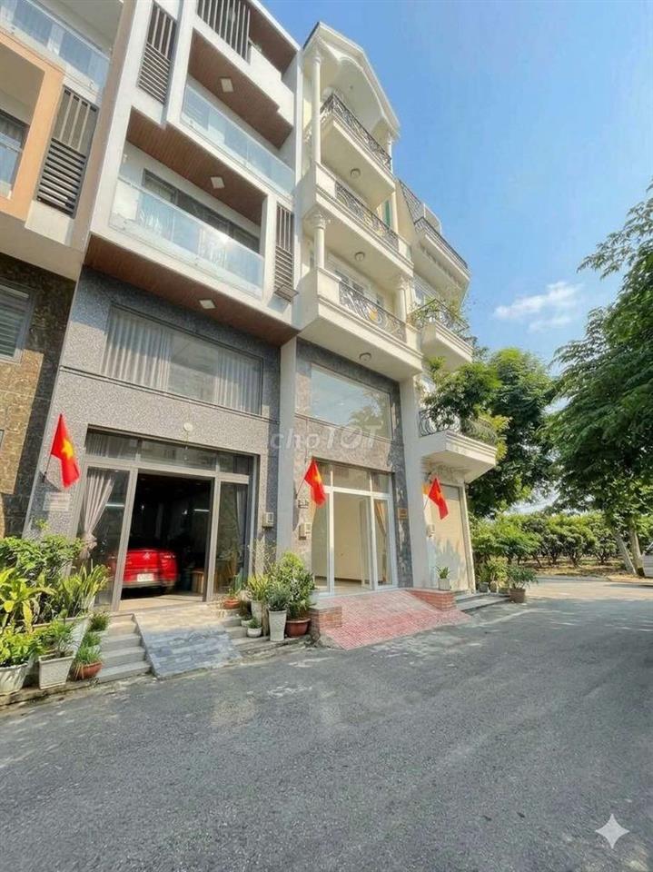 🔥🔥CHO THUÊ NHÀ NC - DT 4,2❌️12M - ĐƯỜNG SỐ HOÀNG QUỐC VIỆT - QUẬN 7