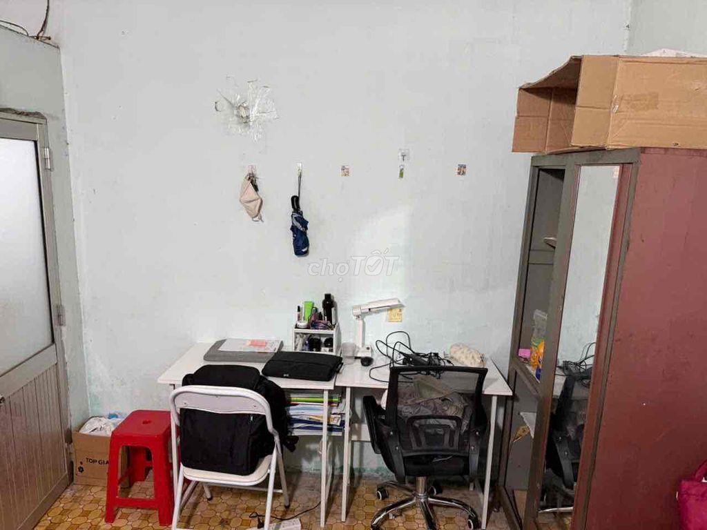 CHO THUÊ PHÒNG TRỌ NGAY ĐẠI HỌC NGÂN HÀNG