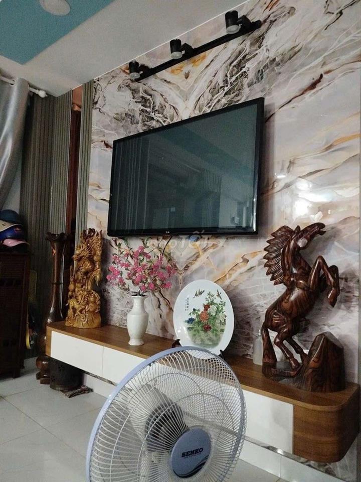 bán nhà Tân Phú giá rẻ