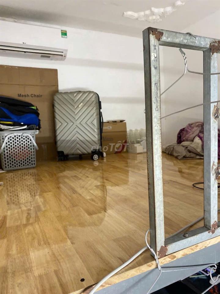 MÌnh muốn pass trọ có gác cuối tháng 10 hỗ trợ cọc 500 ạ