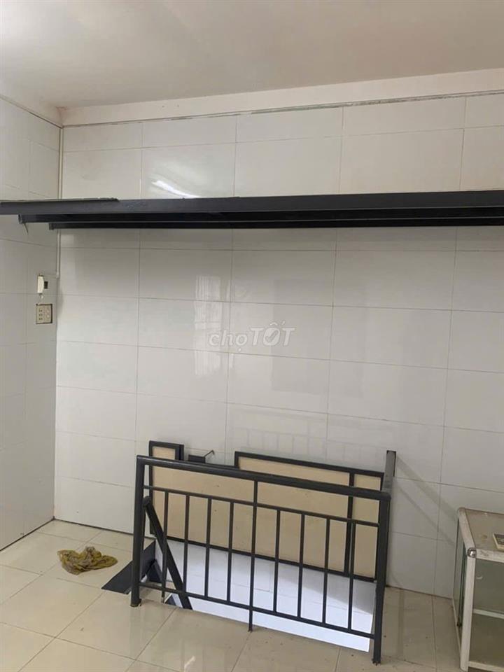 [CHÍNH CHỦ] CHO THUÊ NHÀ 1 TRỆT 1 LẦU GẦN CẦU LÊ VĂN SỸ