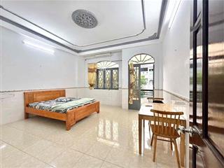 Phòng Ban Công Rộng Thoáng 30m2 - Full NT tại Tân Tạo, Bình Tân.