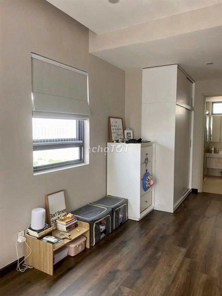 CHO THUÊ CĂN HỘ 2PN - 2WC - BAN CÔNG - FULL NT CAO CẤP