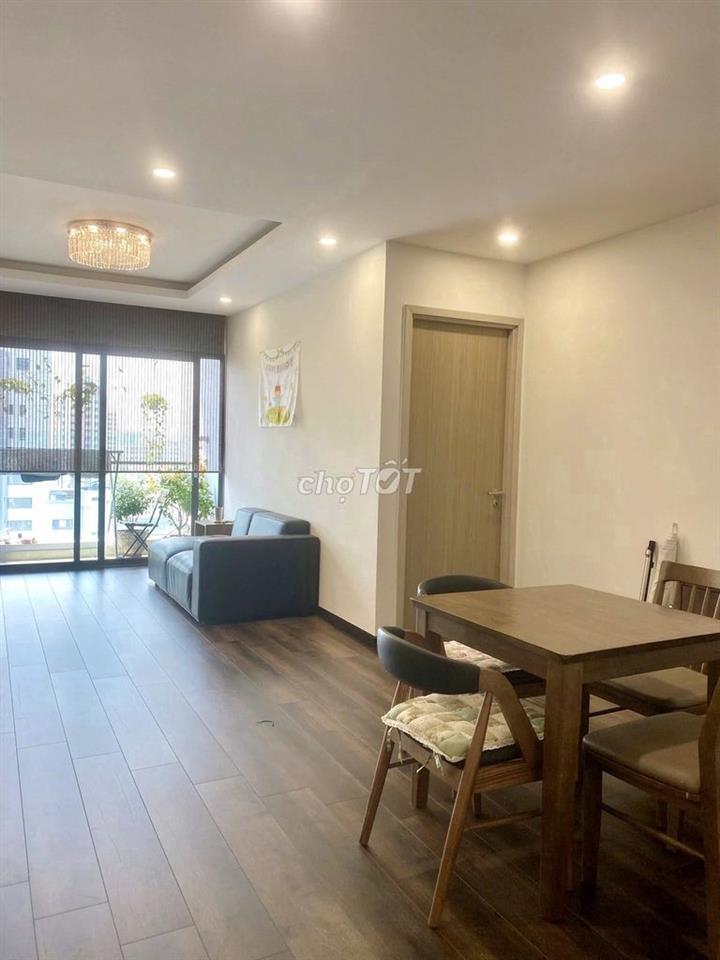 CHO THUÊ CĂN HỘ 2PN - 2WC - BAN CÔNG - FULL NT CAO CẤP