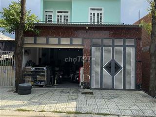 nhà mặt tiề NL13
