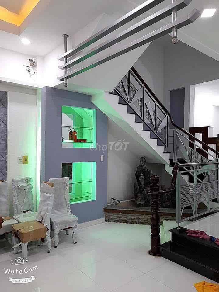 nhà đẹp cần bán