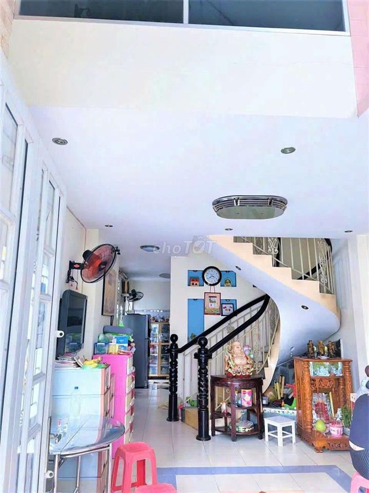 BÁN NHÀ QUẬN 11