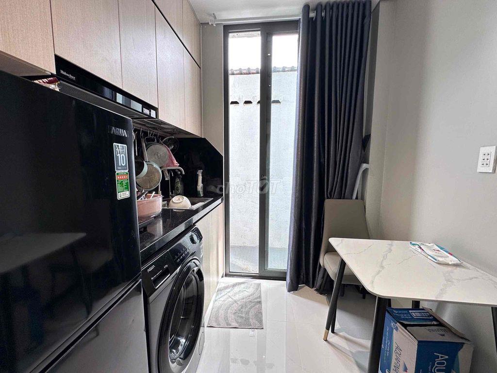 MÌNH CẦN NHƯỢNG PHÒNG ĐANG Ở TẠI Q7