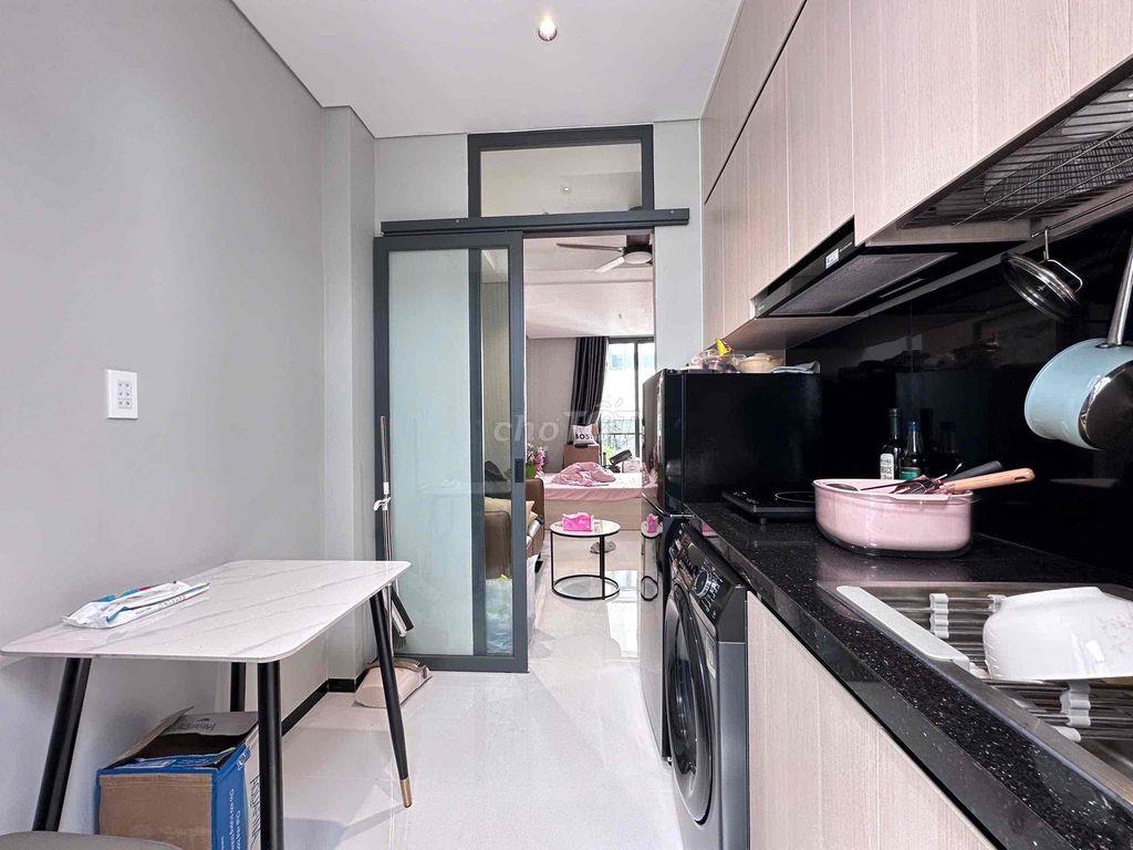 MÌNH CẦN NHƯỢNG PHÒNG ĐANG Ở TẠI Q7